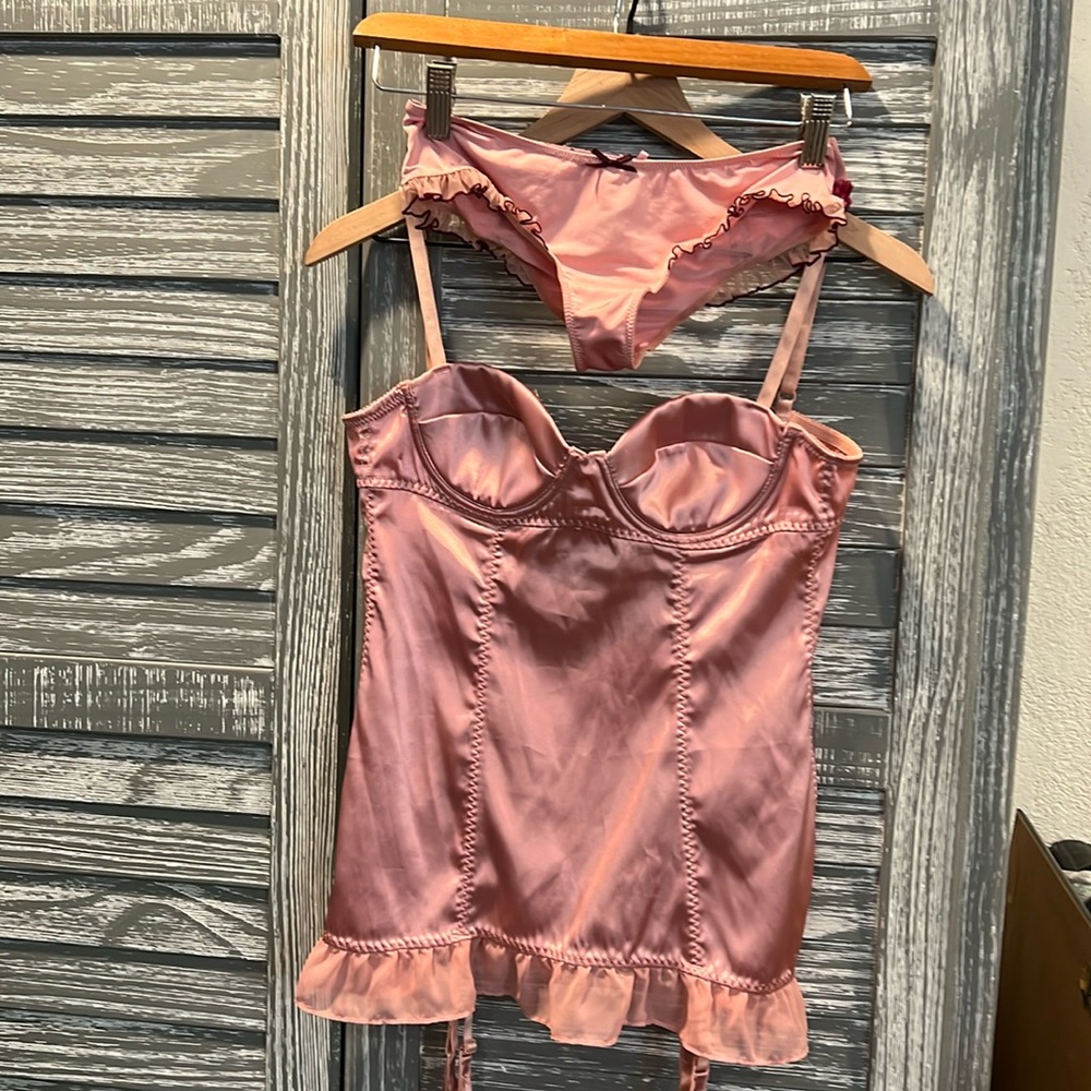 Victoria’s Secret Sexy Little Things Corset (34B)& Panty (Women’s Small) set